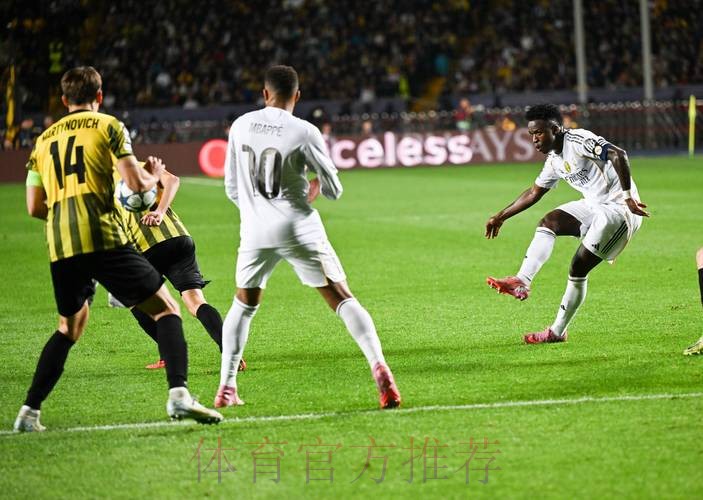 各项赛事两连胜！皇马3-2塔拉维亚晋级16强